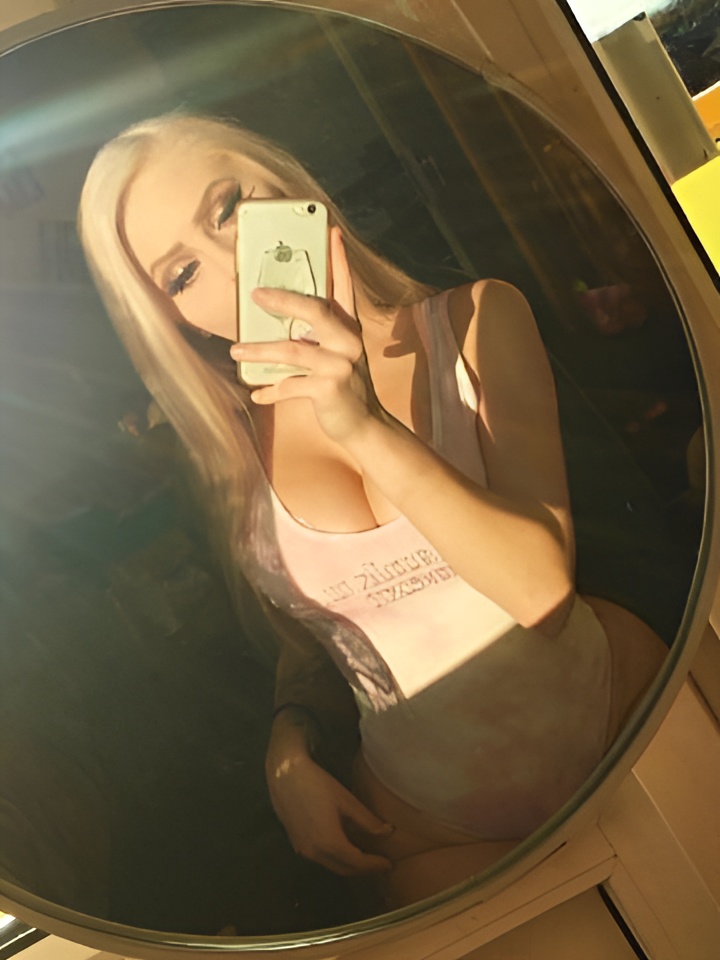 Роксана привлекательная девушка из Дербента цена от 5000 руб